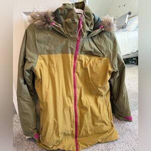 Women’s Burton snowboard jacket